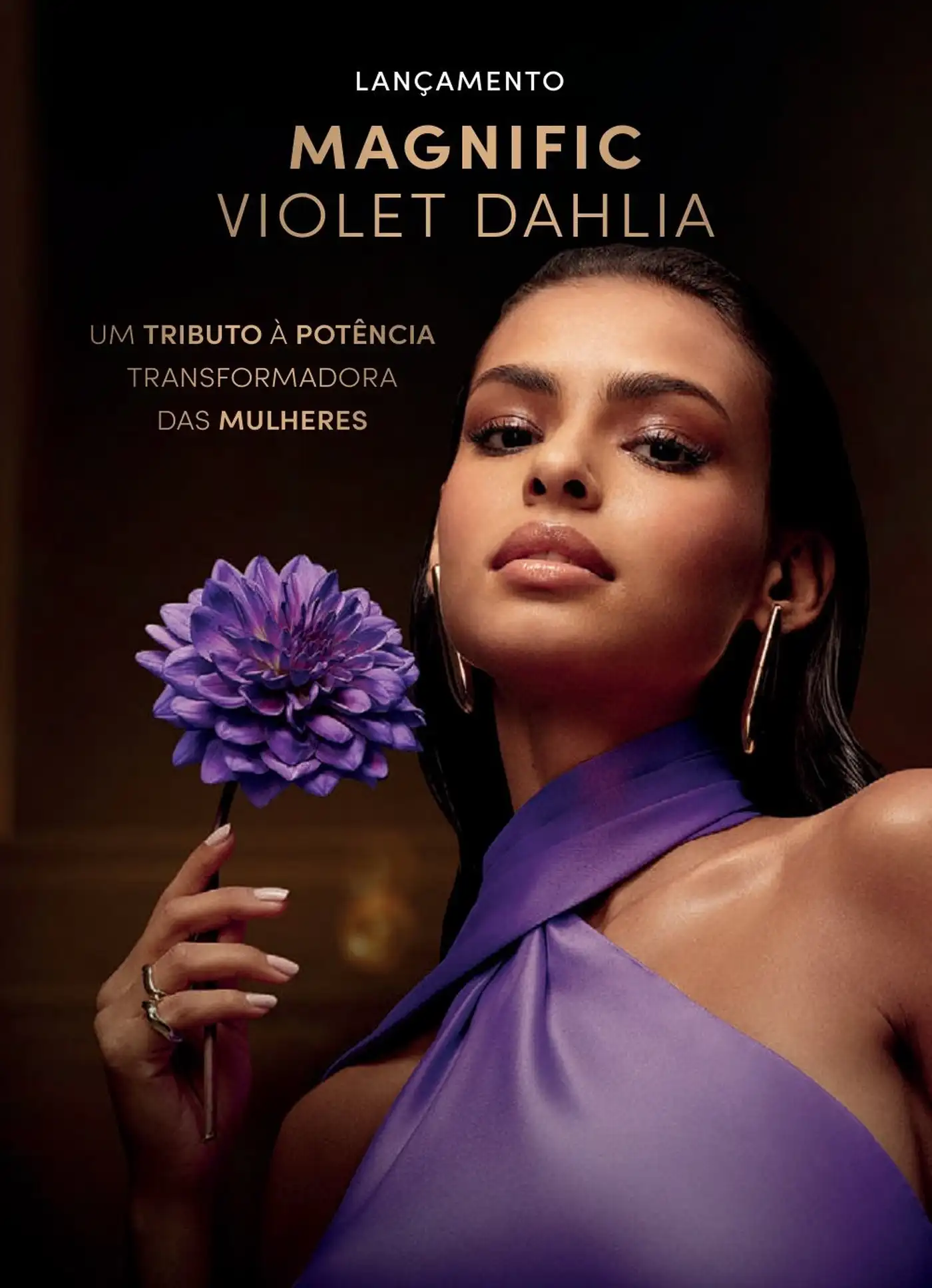 Magnific Violet Dahlia: um toque floral âmbar para mulheres que gostam de intensidade